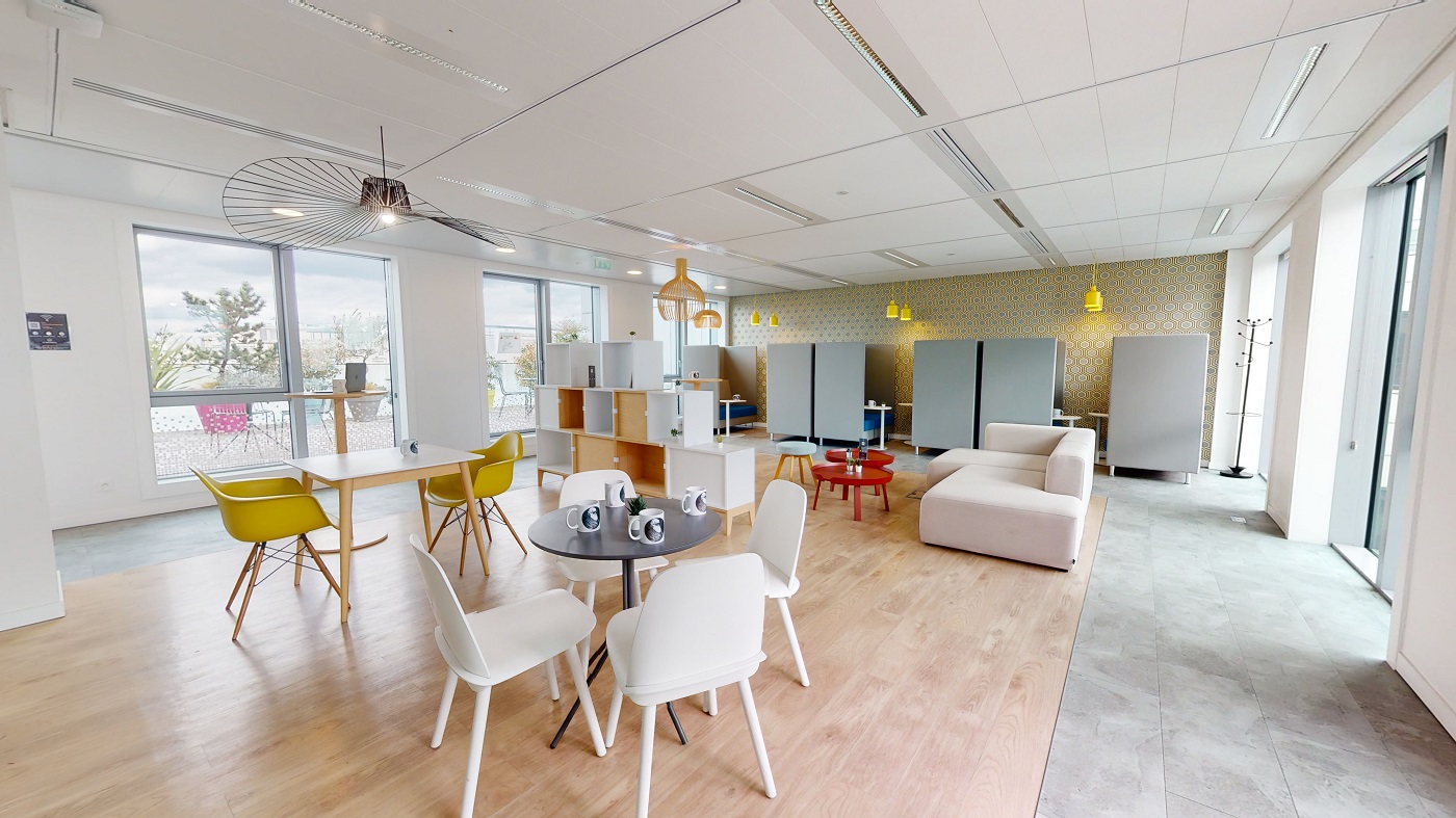 Rent an office coworking space in Rueil